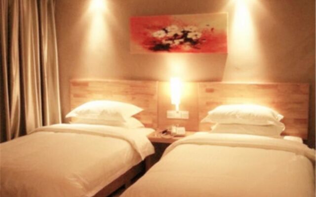 Jingtong Business Hotel Yulin Chengxi