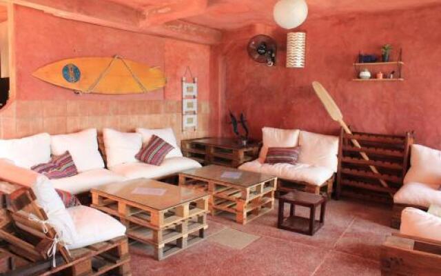 Hotel Atlantic Evasion