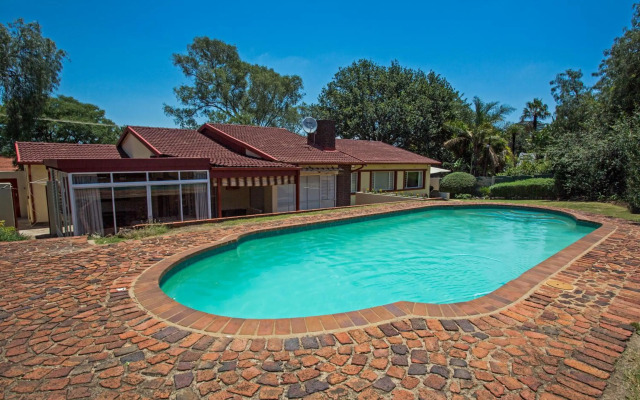 Chalet no. 2 Petunia