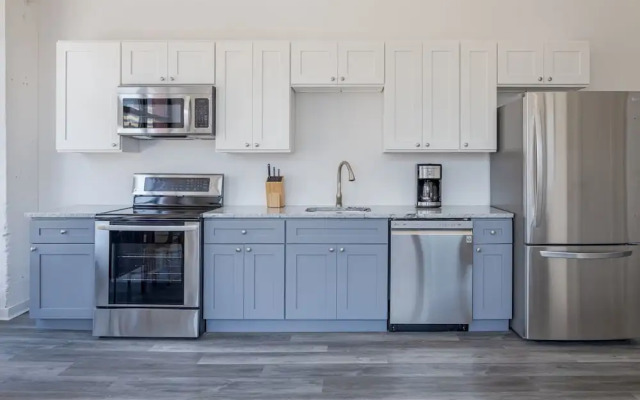 655 Lofts by Sonder