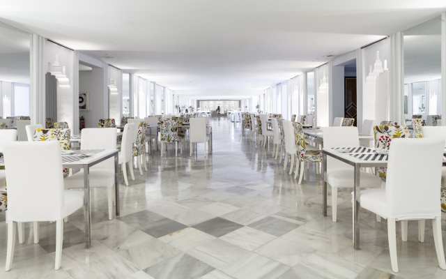 Hotel Suites Albayzin del Mar