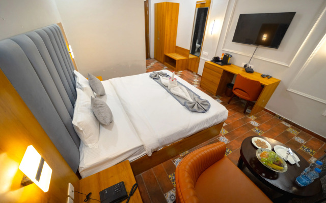 Gold Nest Rubystone Heritage