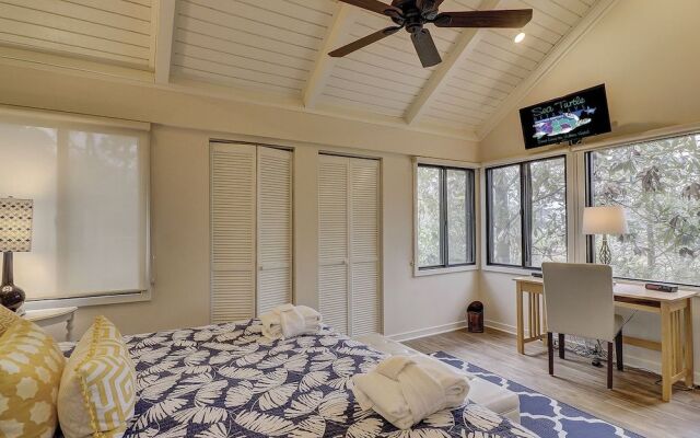 Night Heron 64 by RedAwning