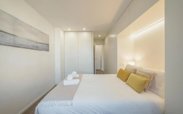 1BR Flat in Trindade w/ AC by metro station