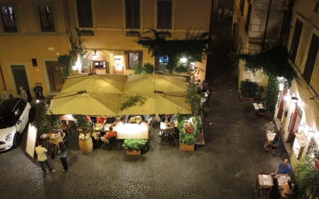 Trastevere Luxury Guest House