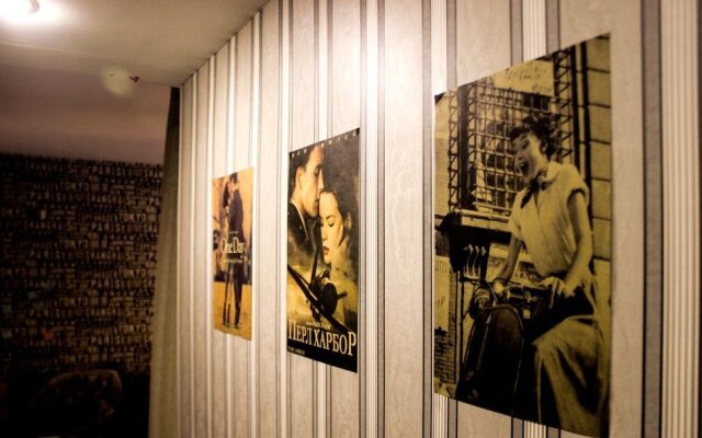 Chongqing Lugang Youth Hostel Longtousi Store