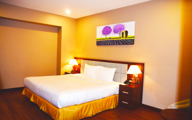 Yarra Ocean Suites Danang – Guest Rooms – Da Nang