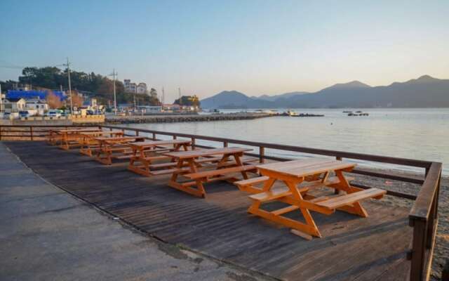 Tongyeong Wooribada Pension