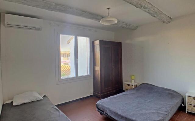 Maison Saintes-Maries-de-la-Mer, 4 pièces, 10 personnes - FR-1-475-35