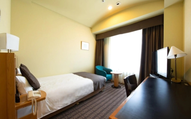Nagoya Garden Palace – Guest Rooms – Nagoya