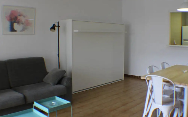 Sant Jordi 1 A in Roses