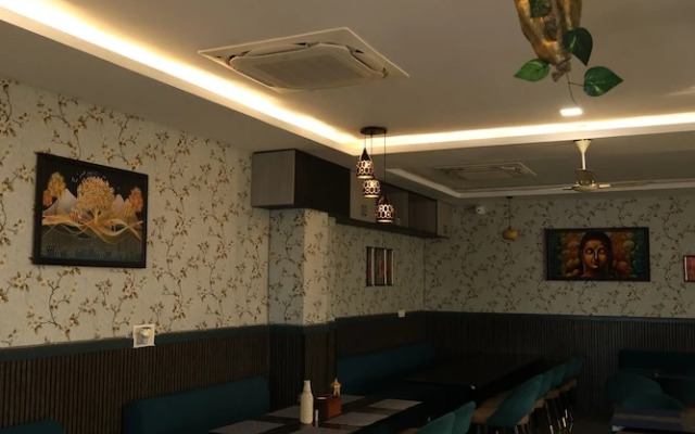 Aries Inn