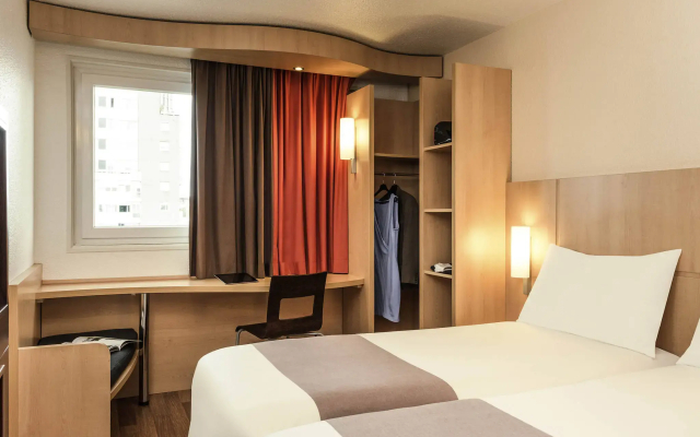 Hotel Ibis Paris Porte de Bagnolet