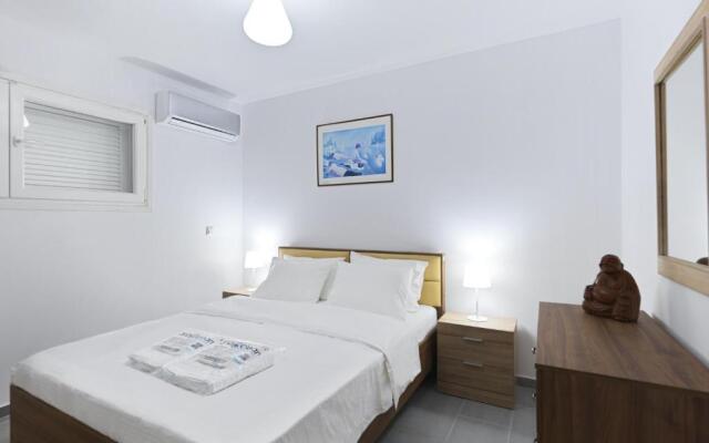2 bedroom aprtmnt next to Hilton and all hospitals