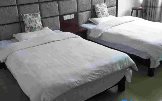 Hengyang County Zichen Hotel