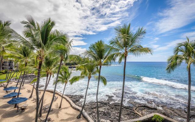 Aston Kona by the Sea