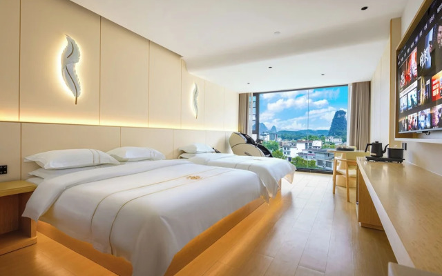 Mountain Search Snow View Hotel