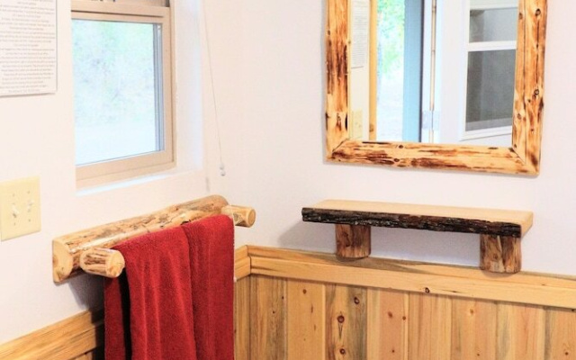 Wheels of Wonderment Twin Cabin 1