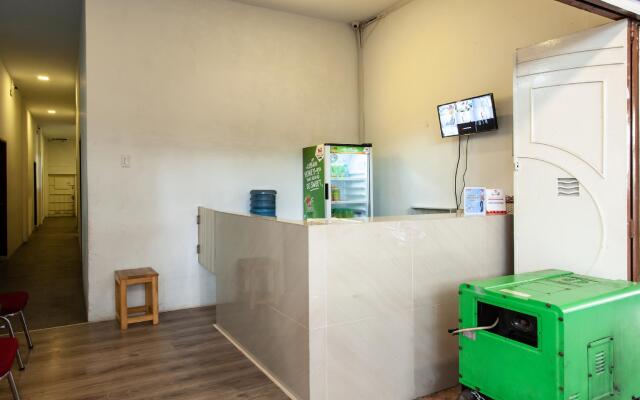 OYO Life 2366 Gatsu Kost