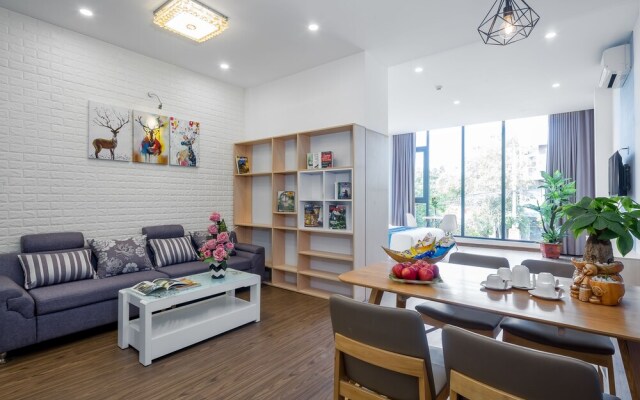 Zoneland Apartments Lavender95