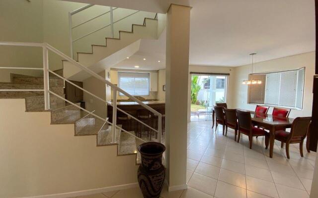 Casa 3 Suítes Jurere Internacional Florianópolis