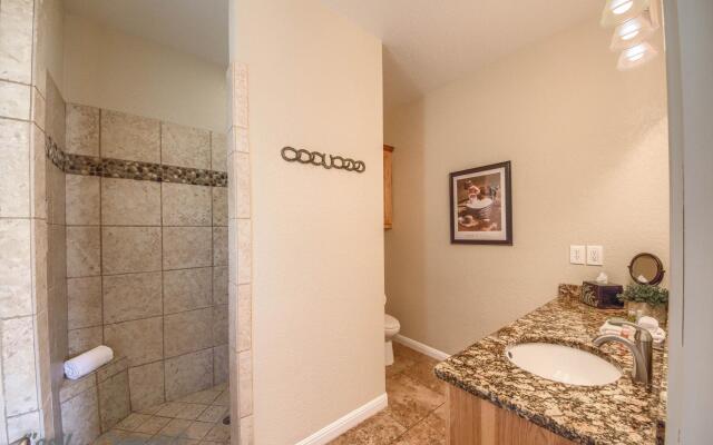 Cowboy Lodge Rr94404 4