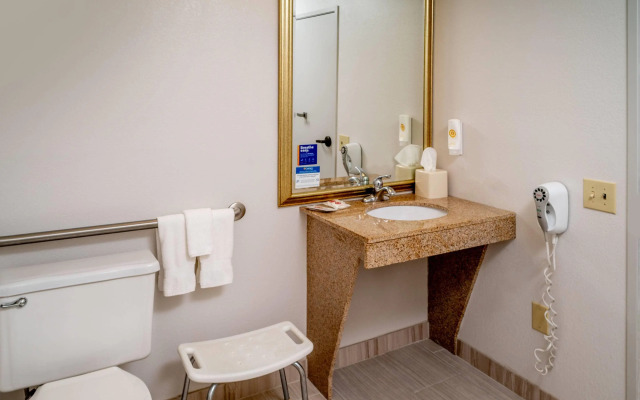 Comfort Suites Prestonsburg West