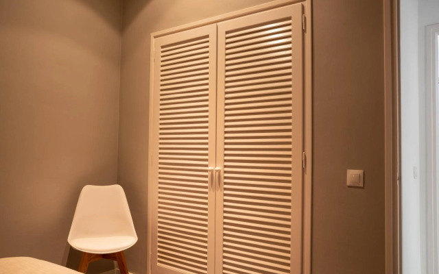 SANTA CRUZ, 1 min Catedral