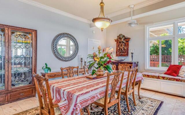 Lahaina Oceanfront Estate