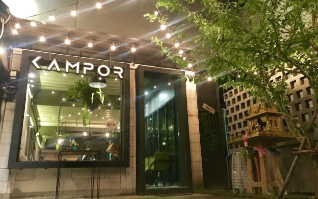 Kampor Co Working Space and Bed