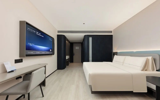 Pudong Airport  Light Residence Hotel