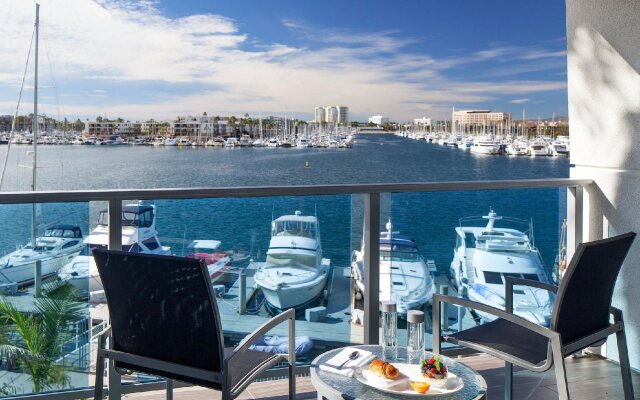 Marina del Rey Hotel