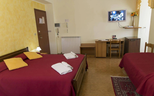 Hotel Supersonik