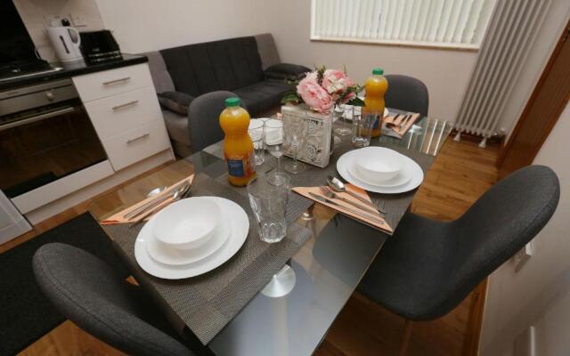 Luxurious Apartment "N22"