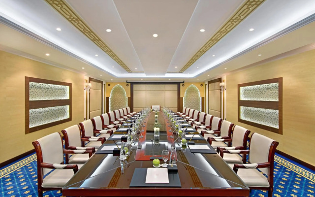 Ezdan Hotel Residence