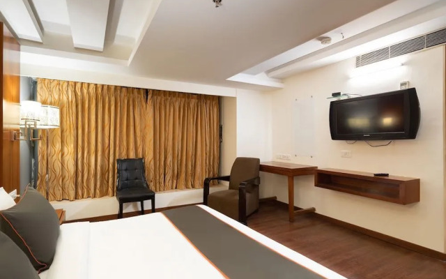 Avalon Hotel by OYO Rooms