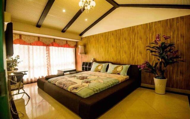 Shuangshuang Home Fenghuang Hongqiao Branch