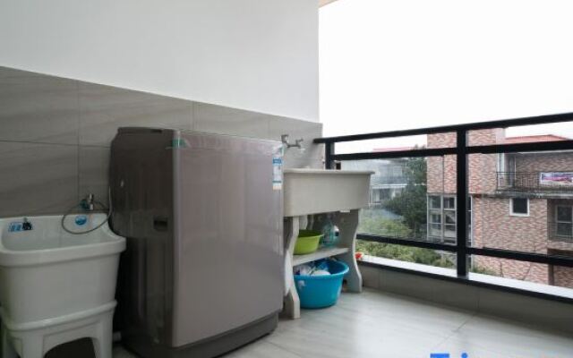 Zhihao Homestay