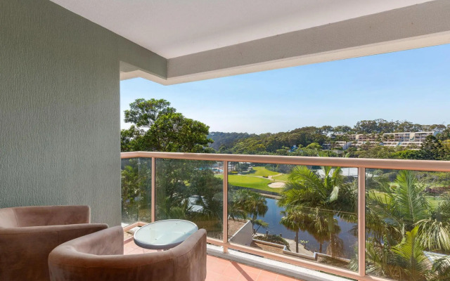 Pacific Bay Resort Suite