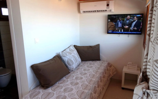 Athos Guest House Pansion