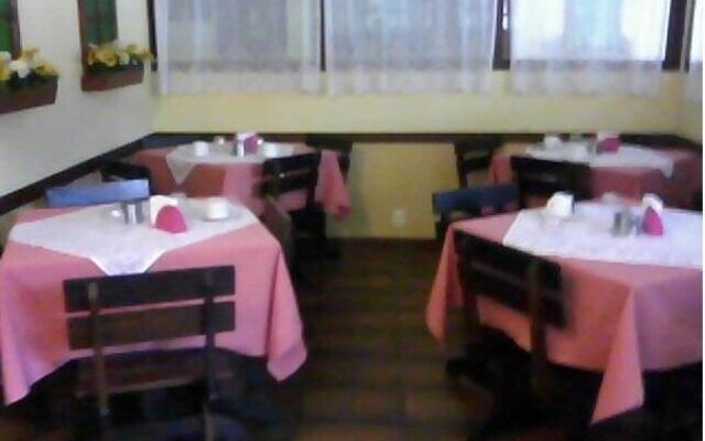 Center Residence Hotel