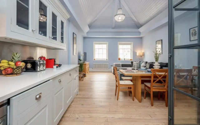 Covent Garden Penthouse for 8
