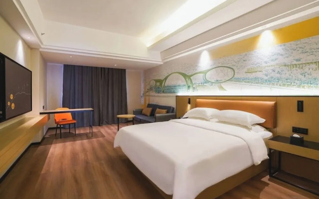 yi xuan hotel - bus station