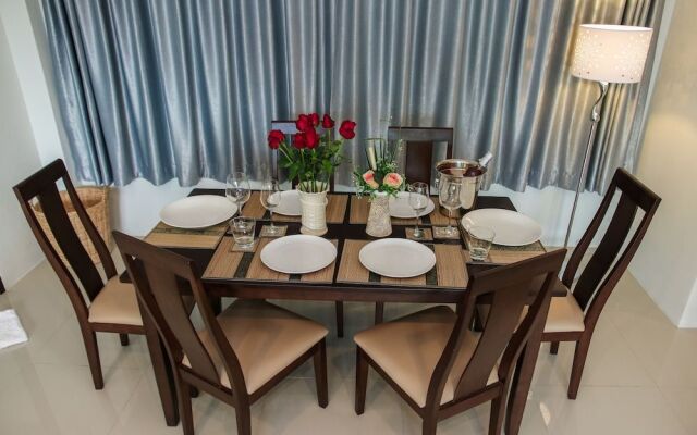 Specious Vacation Dia House 8 Minutes to Pristine Beach