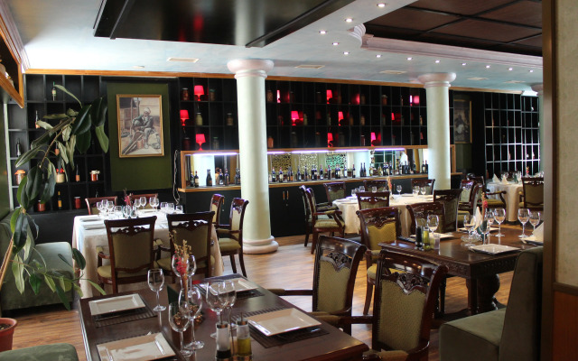Phoenicia Grand Hotel