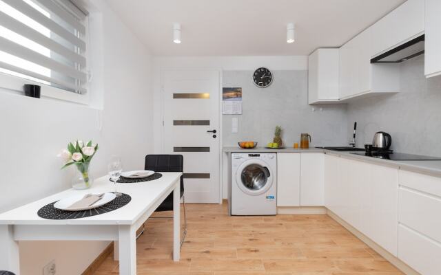 Quiet Apartment in Gdynia by Renters