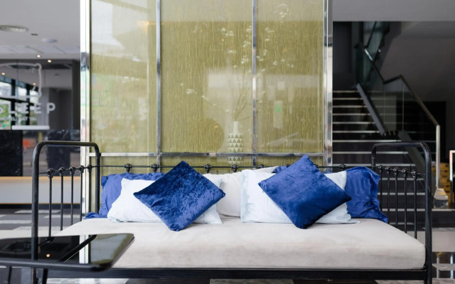 Z Sleep Hotel