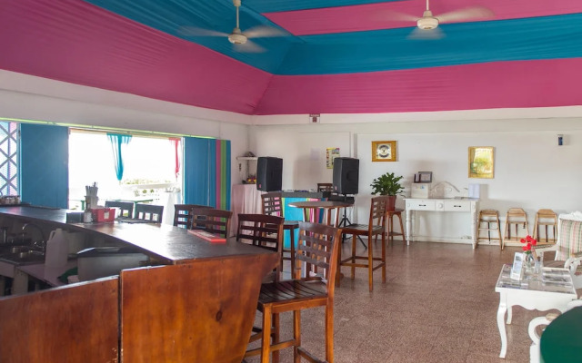 Hipstrip Beach Studio