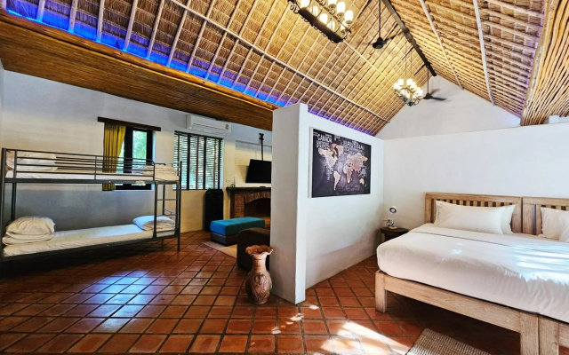 Baanpong Lodge