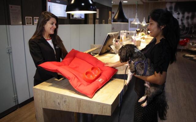 ibis Copacabana Posto 5